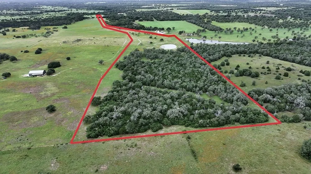 2625 Burke Road Flatonia, TX 78941