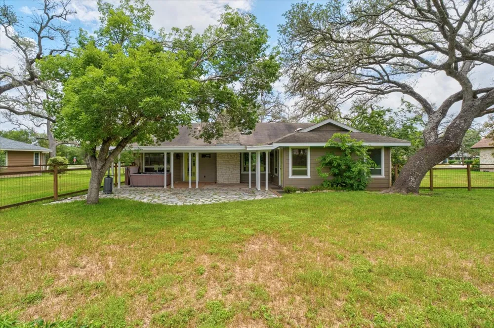 314 Turnstone Drive Buda, TX 78610