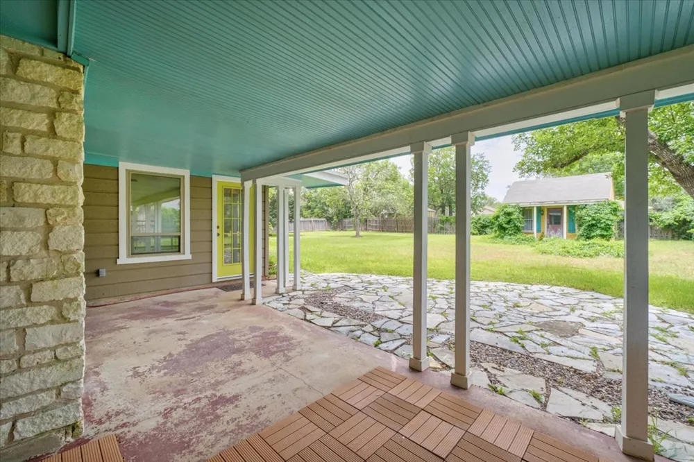 314 Turnstone Drive Buda, TX 78610