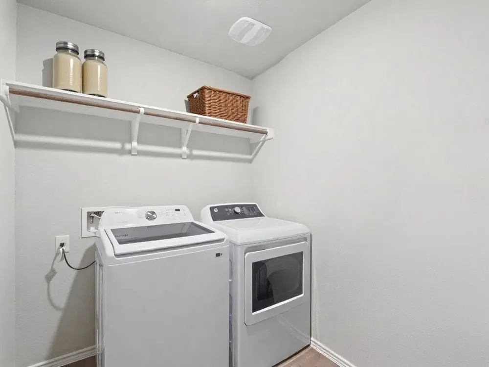 19909 Hirono Drive Manor, TX 78653