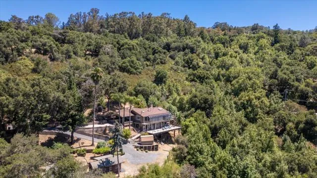 20955 Panorama Drive Los Gatos, CA 95033
