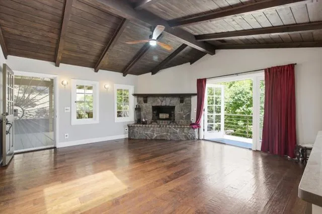 20955 Panorama Drive Los Gatos, CA 95033