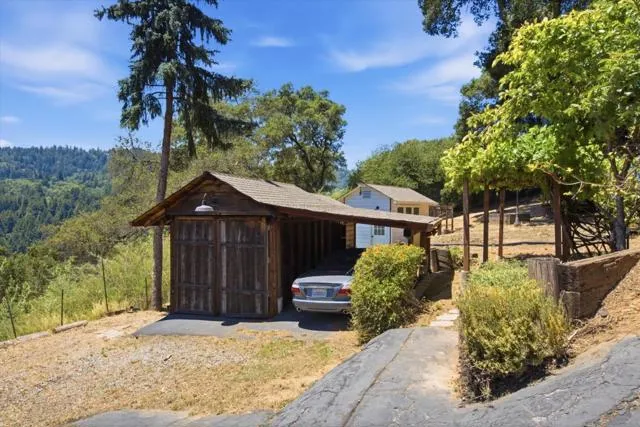 20955 Panorama Drive Los Gatos, CA 95033