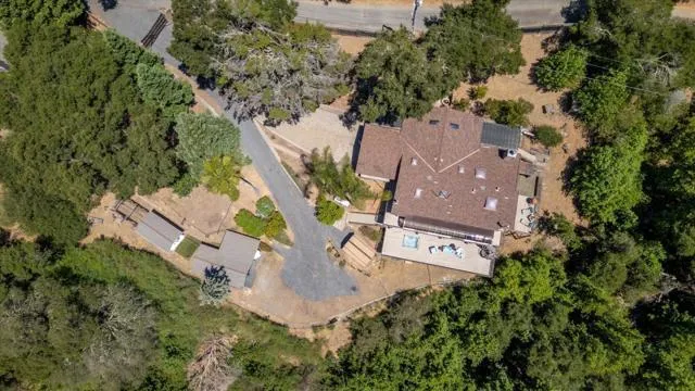 20955 Panorama Drive Los Gatos, CA 95033