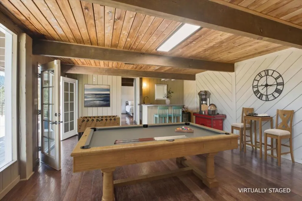 20955 Panorama Drive Los Gatos, CA 95033