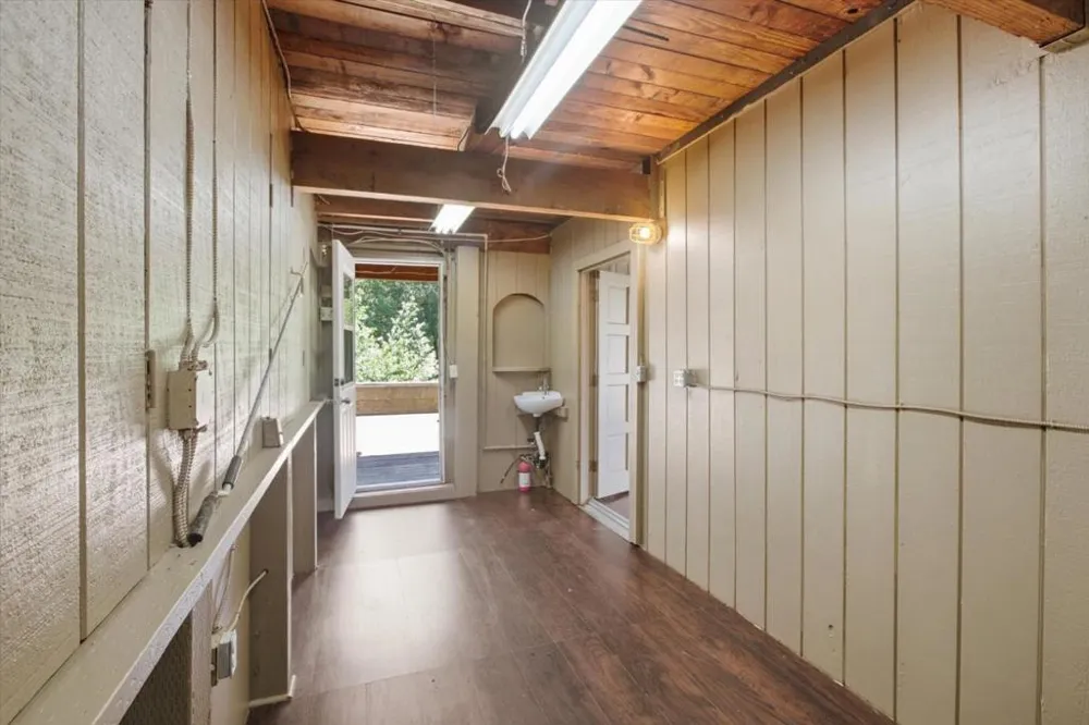 20955 Panorama Drive Los Gatos, CA 95033