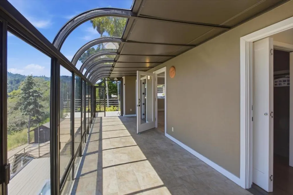 20955 Panorama Drive Los Gatos, CA 95033