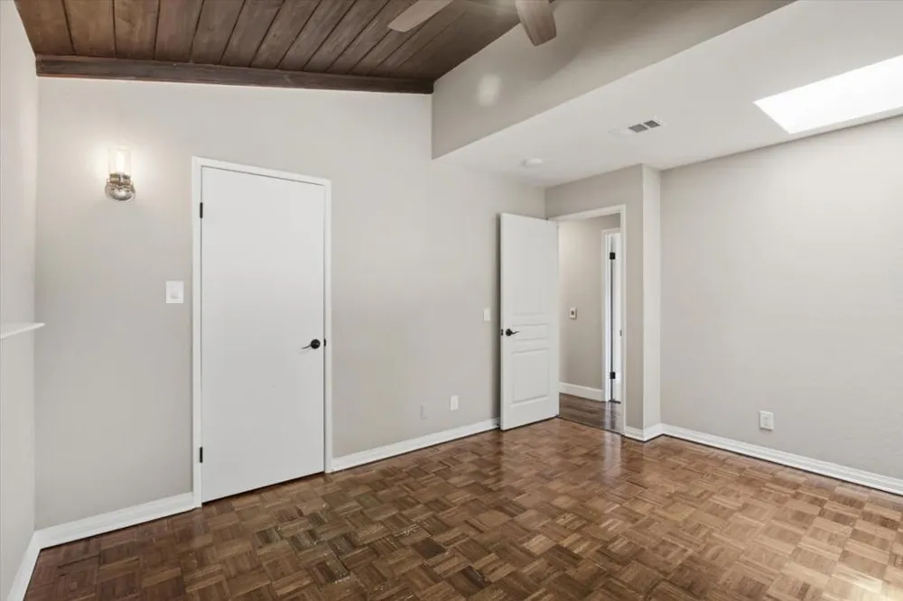 20955 Panorama Drive Los Gatos, CA 95033