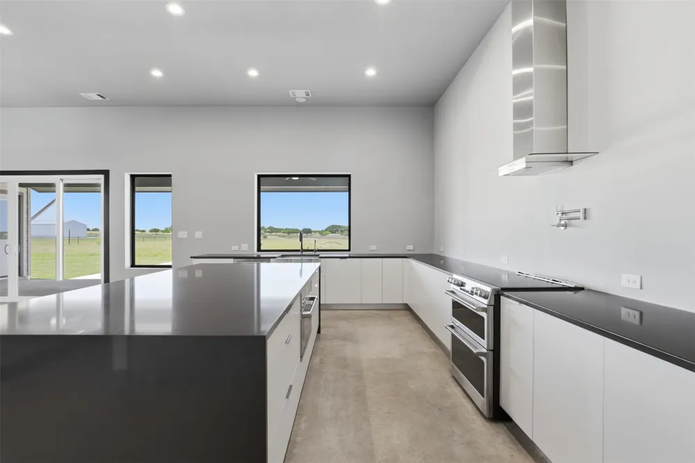 374 County Road 236 Florence, TX 76527