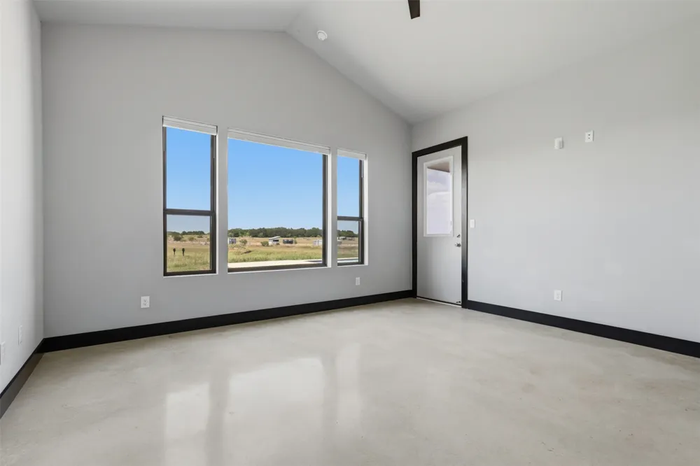 374 County Road 236 Florence, TX 76527