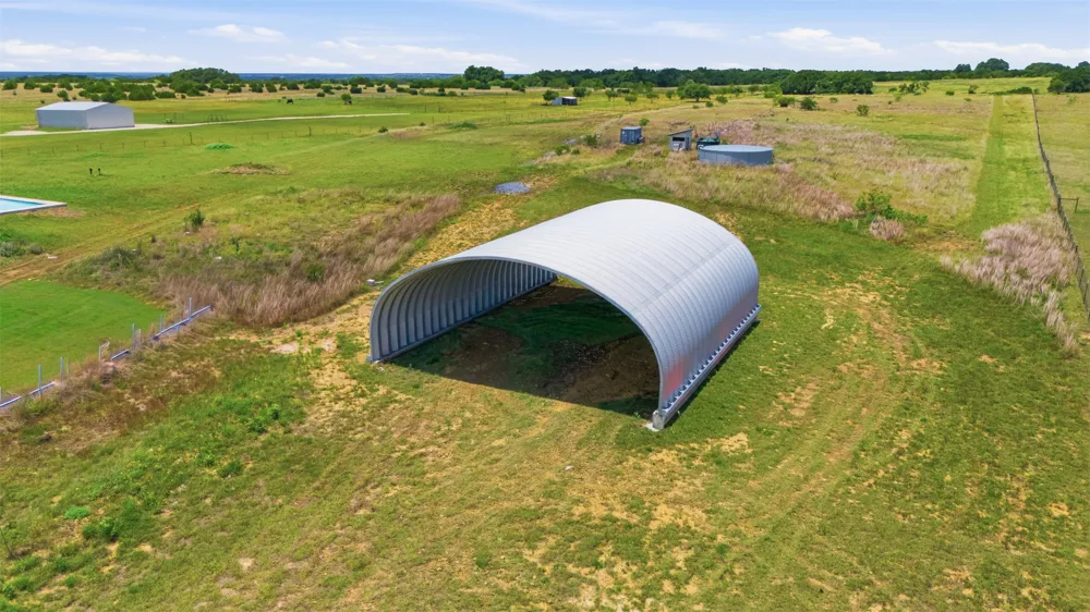 374 County Road 236 Florence, TX 76527