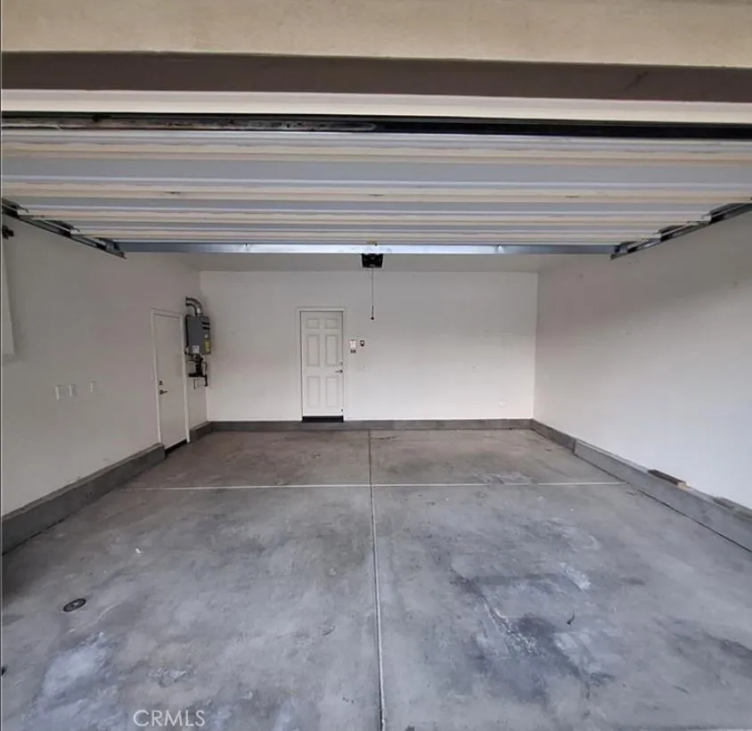 825 Parisa Place Upland, CA 91786