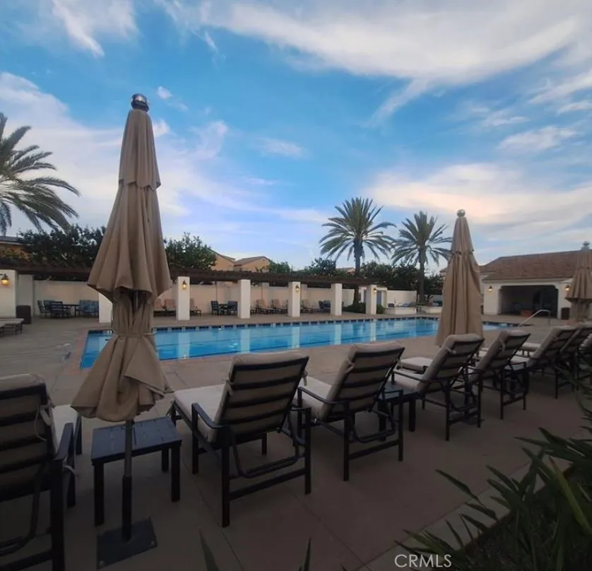 825 Parisa Place Upland, CA 91786