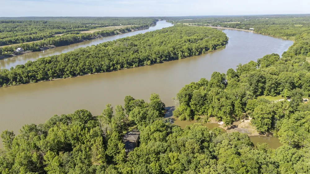 5 Island View Dr Bath Springs, TN 38311