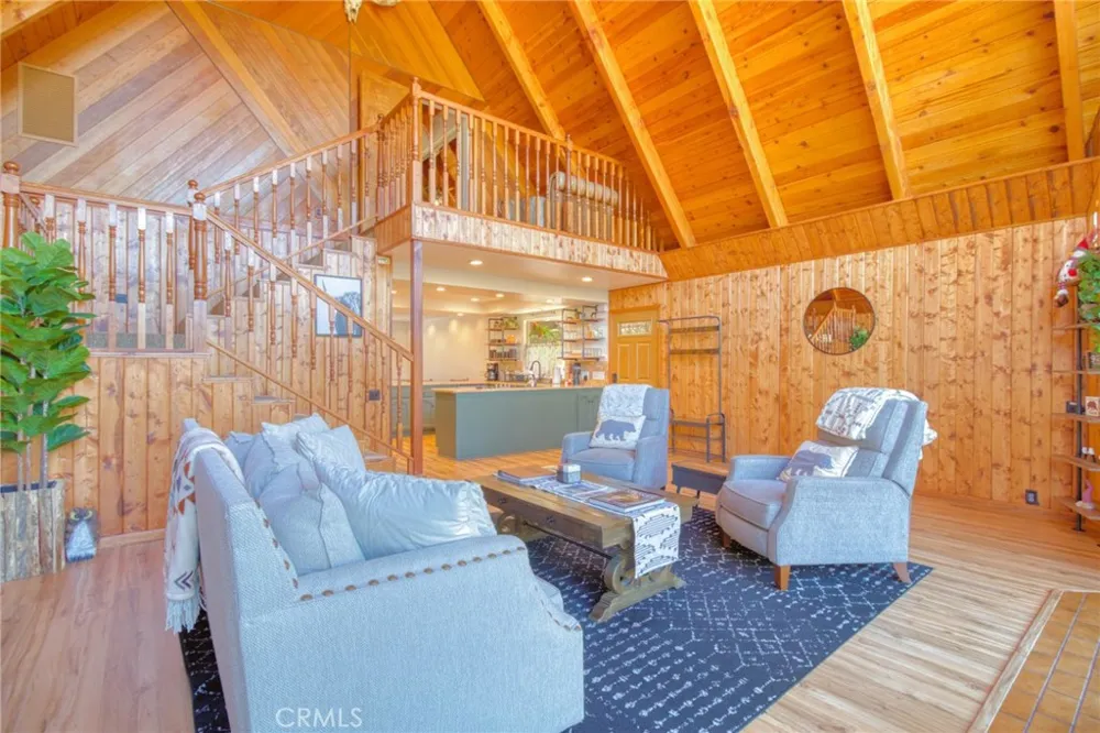 1604 Blackbird Wrightwood, CA 92397