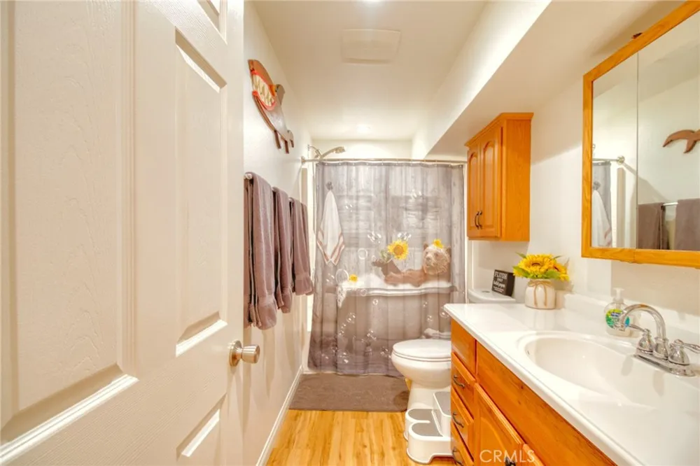 1604 Blackbird Wrightwood, CA 92397