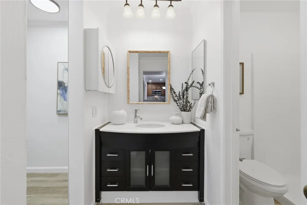 5257 Radford Avenue #212 Valley Village, CA 91607