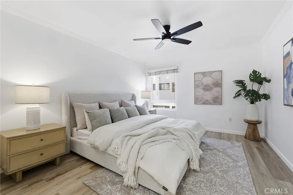 5257 Radford Avenue #212 Valley Village, CA 91607