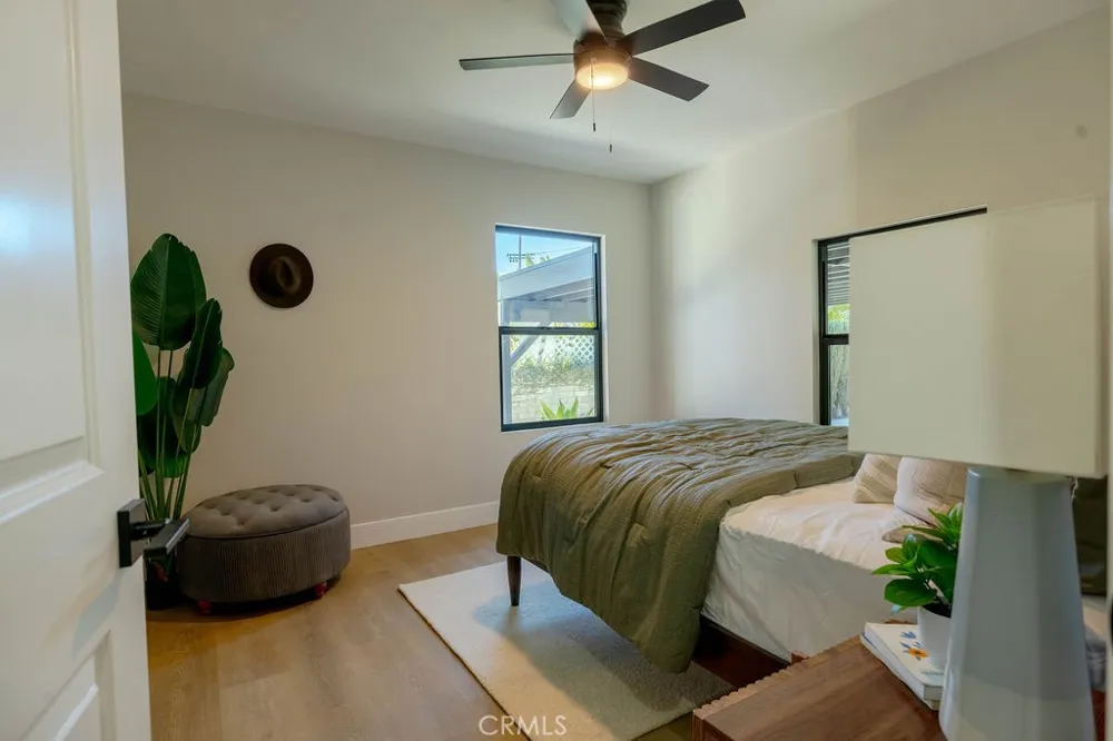 5710 Wilbur Tarzana, CA 91356
