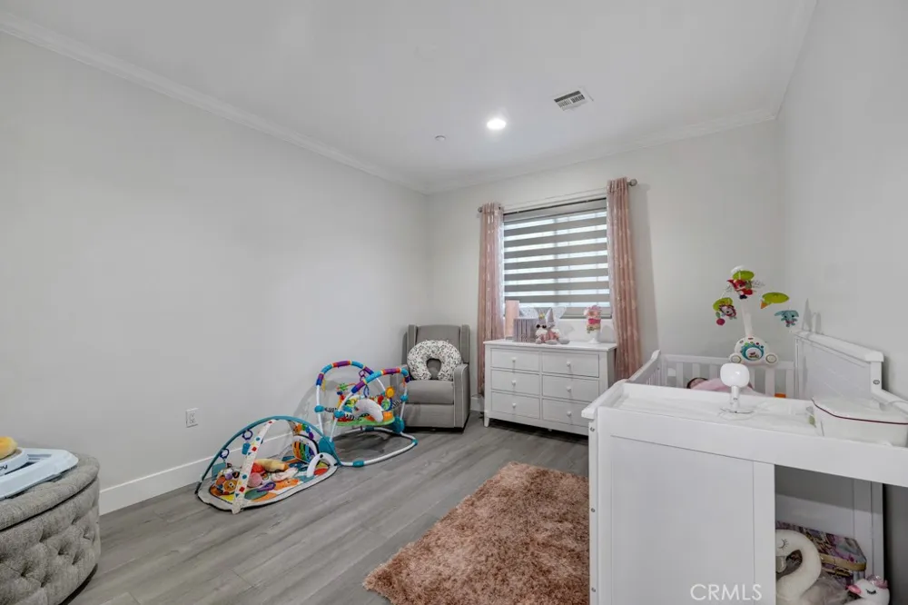 11145 Sunshine Terrace #106 Studio City, CA 91604