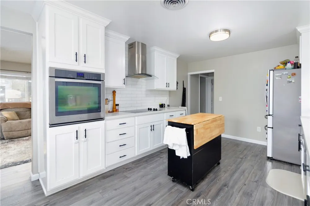 160 Summit View Calimesa, CA 92320