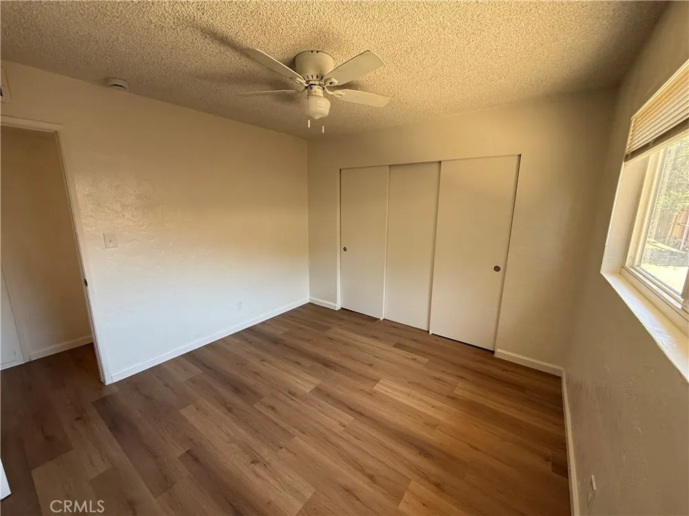 2081 E Stockham Tulare, CA 93274