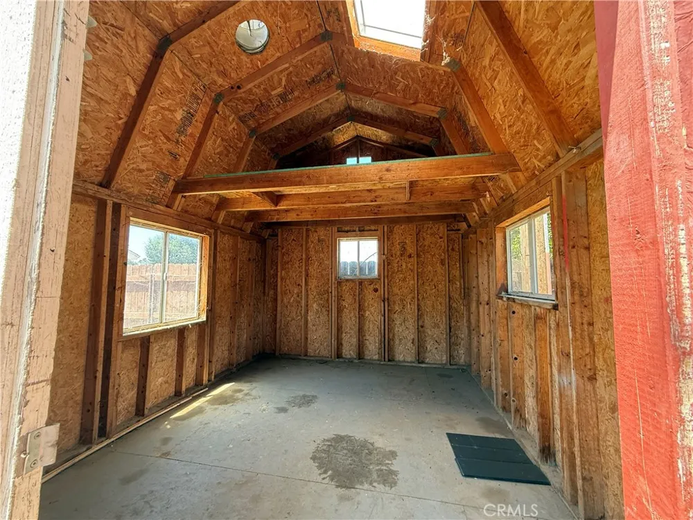 2081 E Stockham Tulare, CA 93274