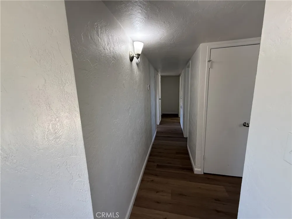 2081 E Stockham Tulare, CA 93274