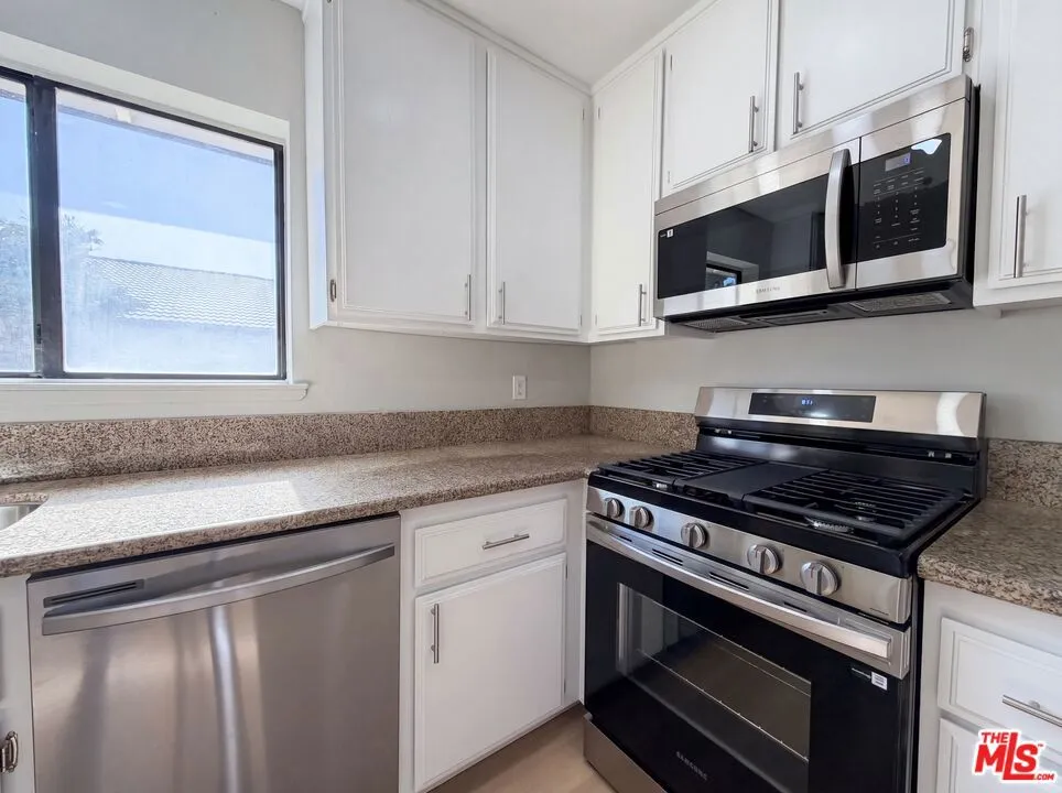 42355 Willeta Avenue Lancaster, CA 93536