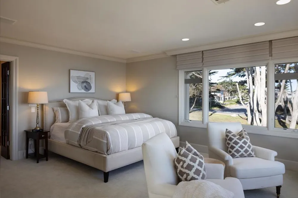 1051 Ocean View Boulevard Pacific Grove, CA 93950