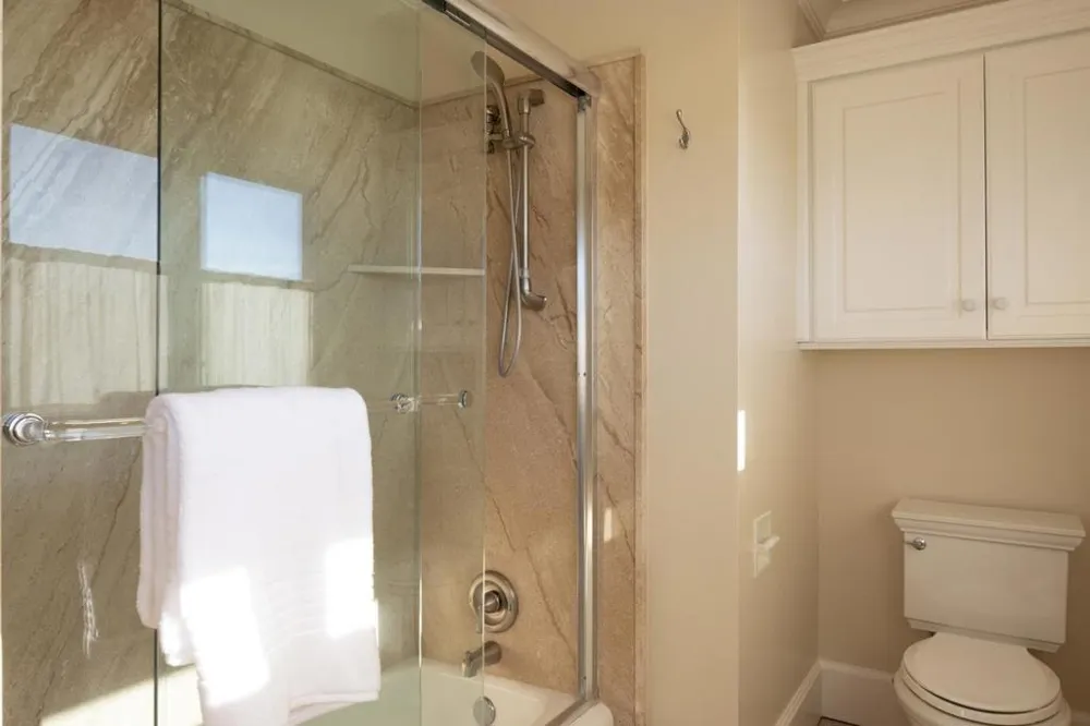 1051 Ocean View Boulevard Pacific Grove, CA 93950