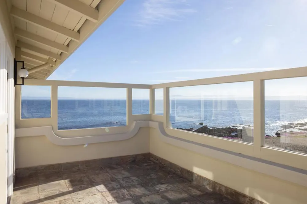 1051 Ocean View Boulevard Pacific Grove, CA 93950
