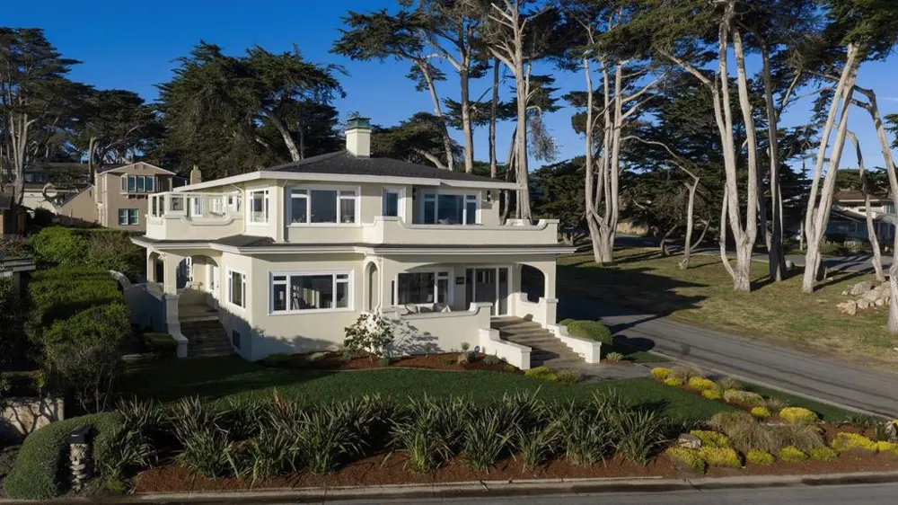 1051 Ocean View Boulevard Pacific Grove, CA 93950