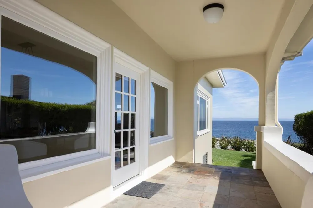 1051 Ocean View Boulevard Pacific Grove, CA 93950