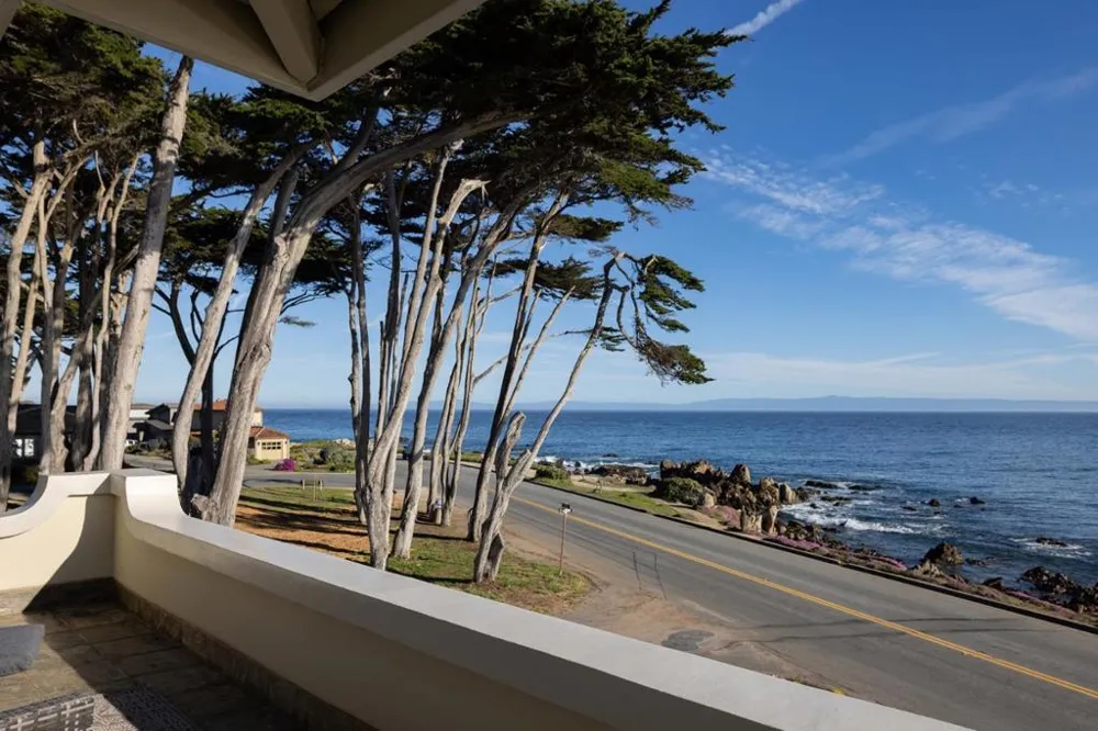1051 Ocean View Boulevard Pacific Grove, CA 93950