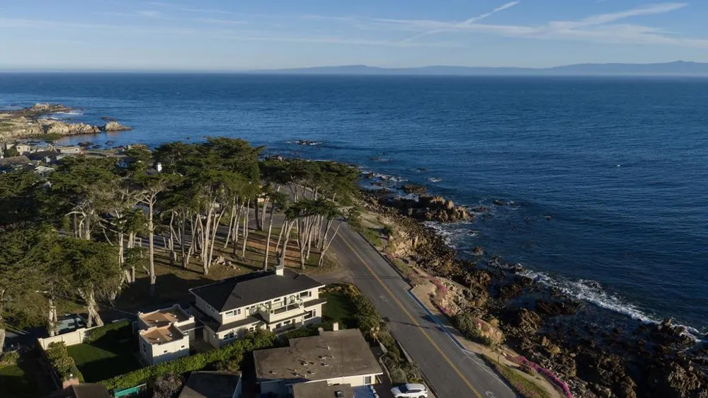 1051 Ocean View Boulevard Pacific Grove, CA 93950