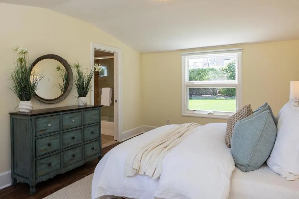 1051 Ocean View Boulevard Pacific Grove, CA 93950