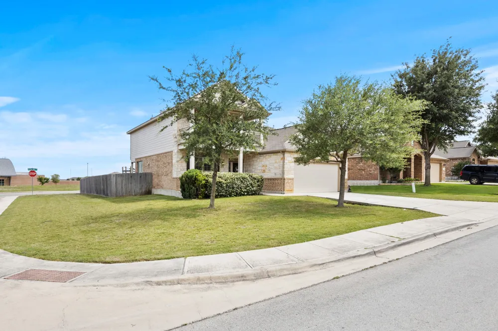 1821 Logan Trail New Braunfels, TX 78130
