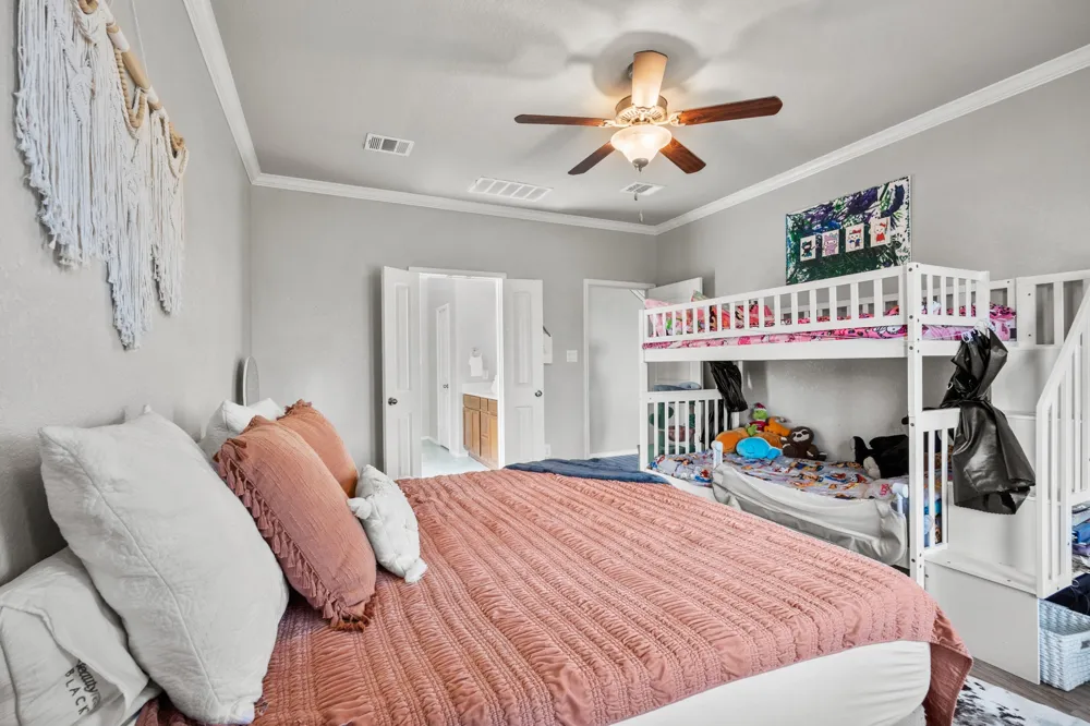 1821 Logan Trail New Braunfels, TX 78130