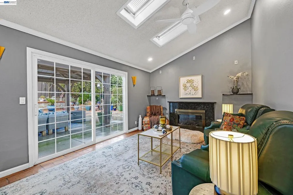 410 Kevin Ct San Ramon, CA 94583