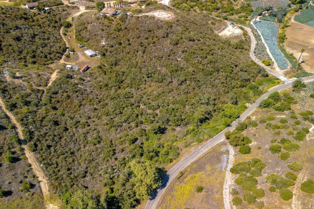 27 Daily Road Fallbrook, CA 92028