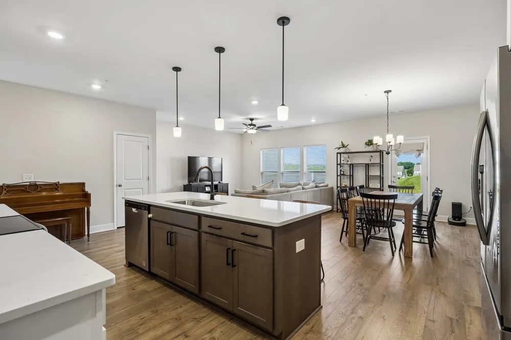 1179 Short St Spring Hill, TN 37174