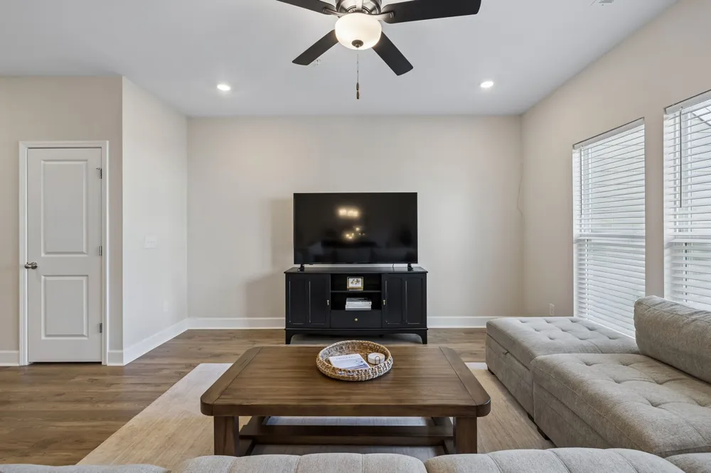 1179 Short St Spring Hill, TN 37174