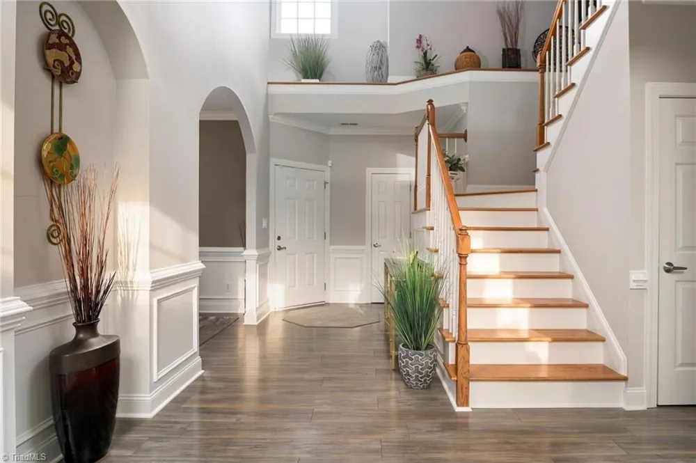 1074 Muirfield Avenue Clemmons, NC 27012