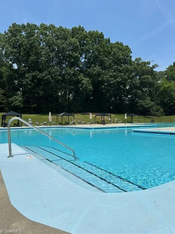 1074 Muirfield Avenue Clemmons, NC 27012