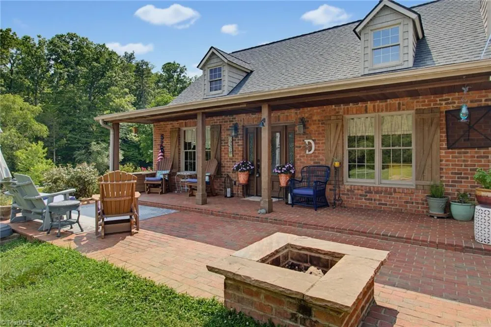5741 Winding Creek Lane East Bend, NC 27018