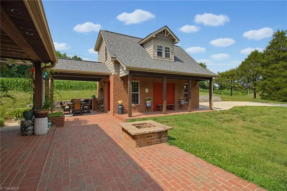 5741 Winding Creek Lane East Bend, NC 27018