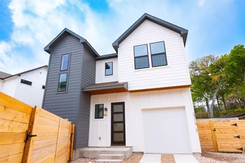 2709 Bristol Drive #2