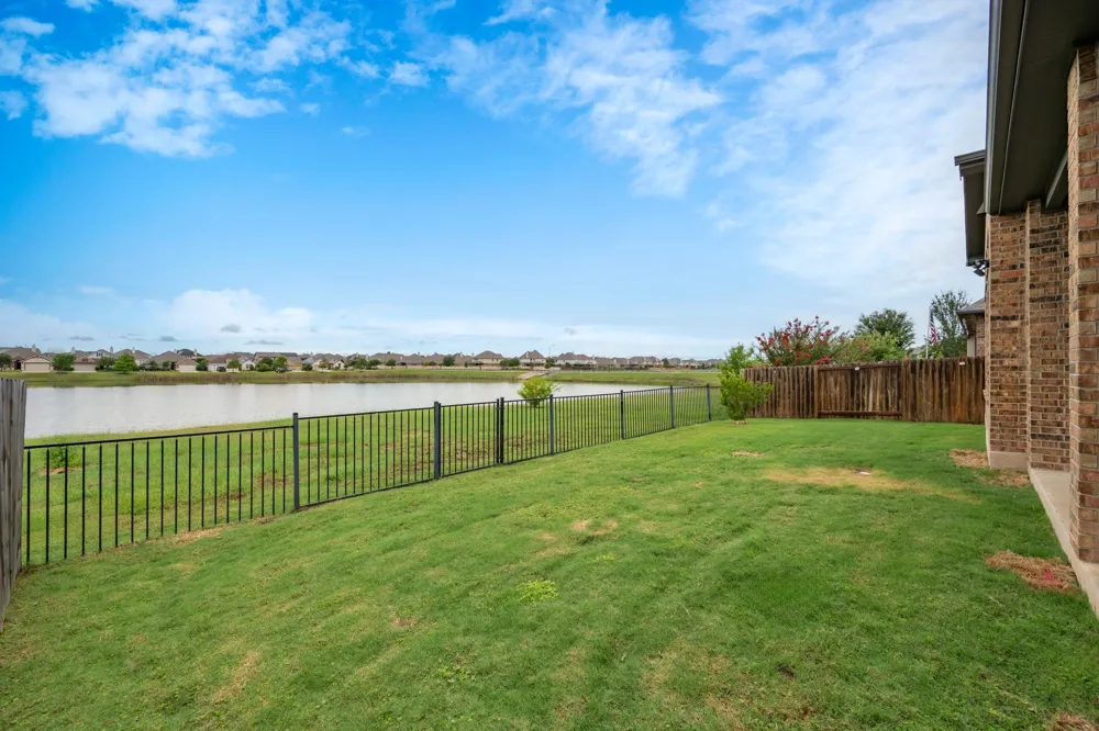 20416 Shellduck Drive Pflugerville, TX 78660