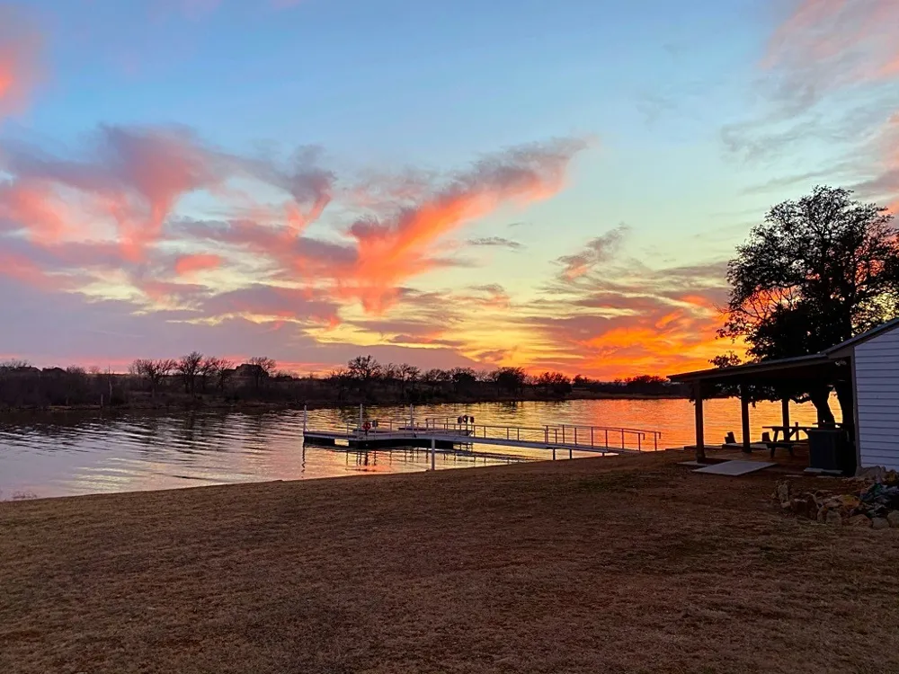 1507 canyon wren S Possum Kingdom Lake, TX 76449